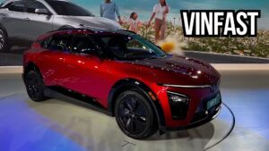 VinFast Debuts in India with VF 6 and VF 7 Electric SUVs